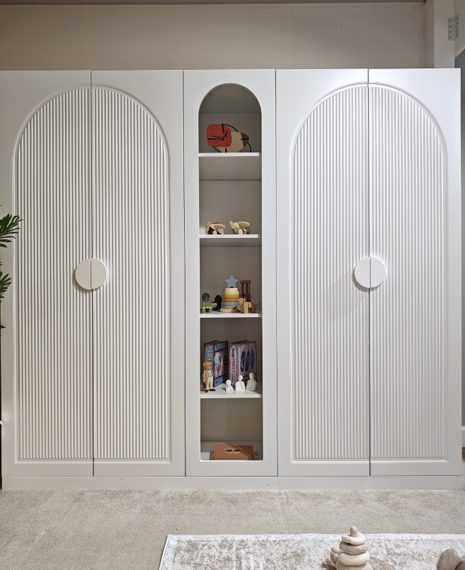 Soft 4 Kapaklı Dolap